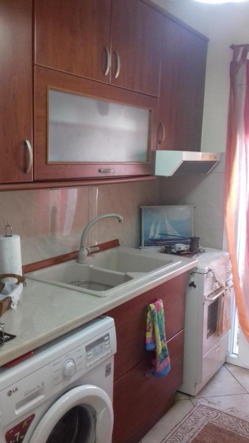 Studio In Thessaloniki Near Airport And Exit For Chalkidiki Apartment Exterior photo